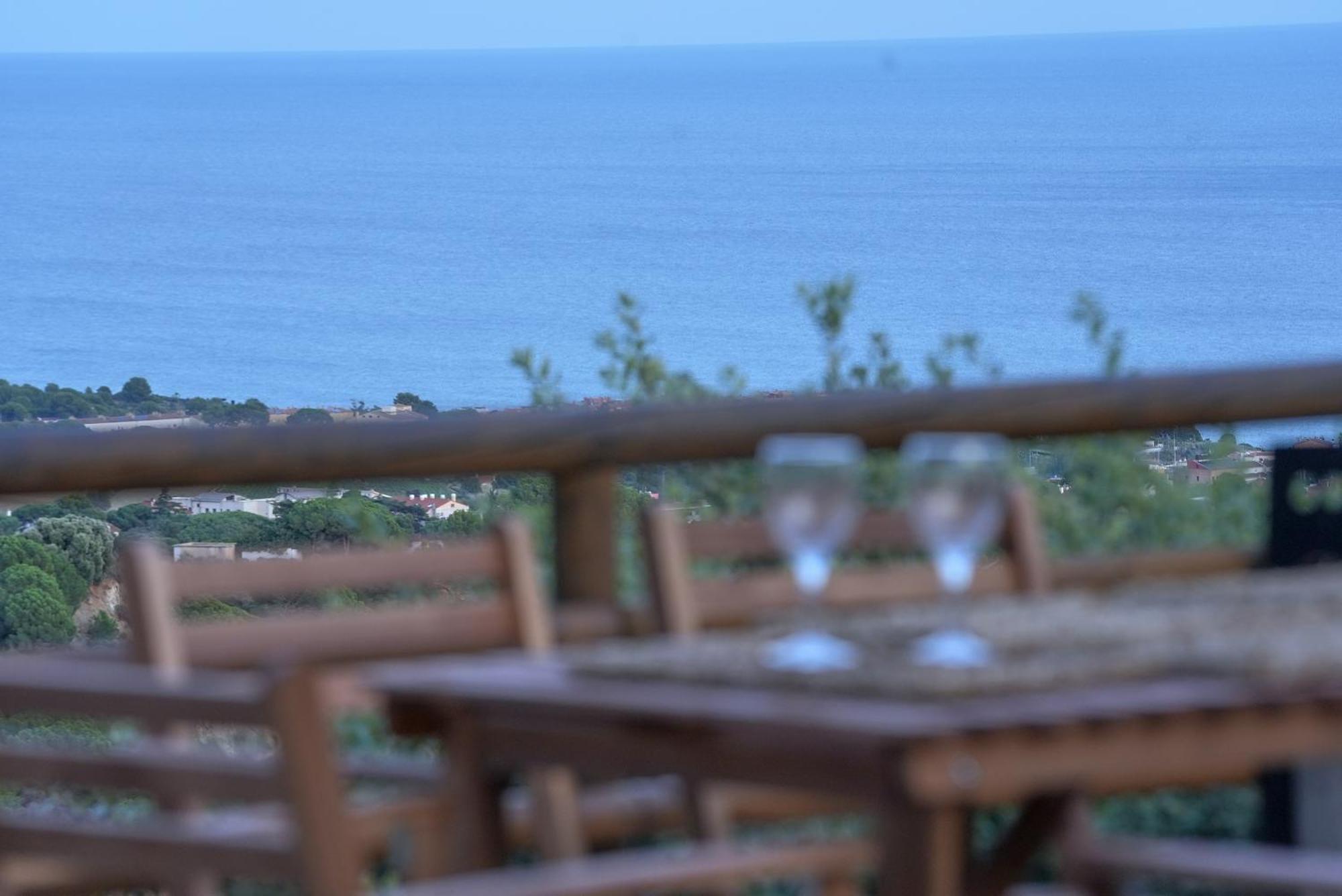 巴达洛纳Aaa View Private Terrace Outdoor Heated Hot Tub Family Fun别墅 外观 照片